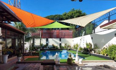 Elegant Palatial Modern Bungalow House w/ Pool in Korean Town, Angeles City