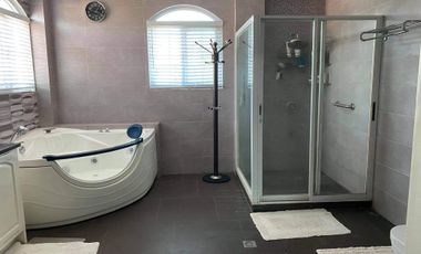 4 Bedrooms House For Sale in Villa Teresa Subd., Angeles city