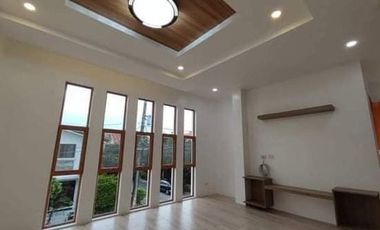 PN54691 Beautiful House and lot for Rent Filinevst East, Cainta!