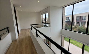 Vendo Casa Chia Samaria estrenar