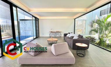 MODERN VILLA FOR SALE LOCATED AT SUN VALLEY CLARK, NEAR HILTON HOTEL