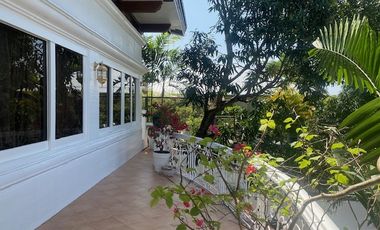 House For Sale in Ayala Alabang Muntinlupa City.
