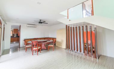 4 bedroom Portofino South house for rent with pool Las Piñas house for rent