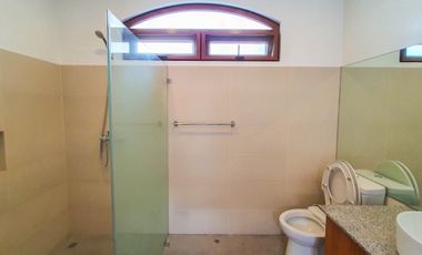 4 bedroom Portofino South house for rent with pool Las Piñas house for rent