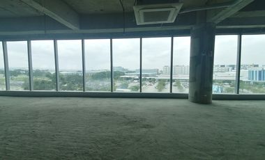 For rent Commercial unit near SM Clark, Angeles City, Pampanga