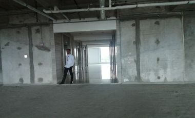 For rent Commercial unit near SM Clark, Angeles City, Pampanga
