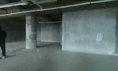 For lease Commercial unit in front of SM Clark, Angeles, Pampanga City