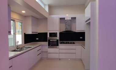 MODERN HOUSE FOR LEASE NEAR SM CLARK