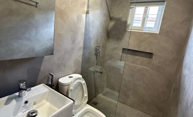 5 Bedroom with Pool for Sale in Pulu Amsic Subd. in Angeles City, Pampanga