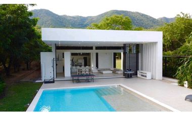 Vendo casa de lujo en Girardot