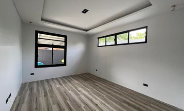 Property with two Bungalow houses in Angeles City, Pampanga for Sale!