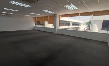 For rent Office unit in Clark City Pampanga