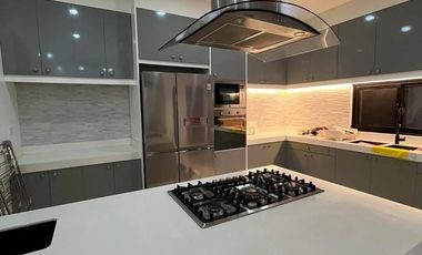 RUSH SALE! MODERN HOUSE AND LOT NEAR CLARK!