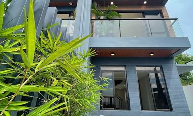 3 Storey Duplex House and Lot For Sale 4BR in Monteverde Royale, Taytay Rizal