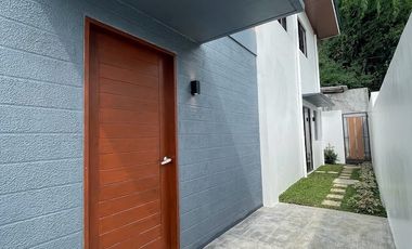3 Storey Duplex House and Lot For Sale 4BR in Monteverde Royale, Taytay Rizal