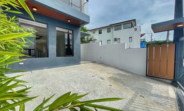 3 Storey Duplex House and Lot For Sale 4BR in Monteverde Royale, Taytay Rizal