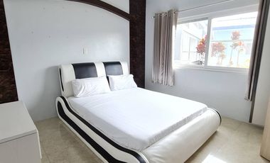 6 Bedrooms Pool/Resort Villa in Angeles City, Pampanga for Sale!
