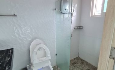 6 Bedrooms Pool/Resort Villa in Angeles City, Pampanga for Sale!