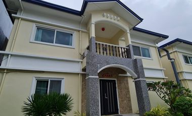 6 Bedrooms Pool/Resort Villa in Angeles City, Pampanga for Sale!