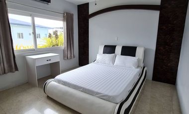 6 Bedrooms Pool/Resort Villa in Angeles City, Pampanga for Sale!