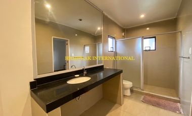 Spacious 8BR House for Rent in Whitesands, Maribago, Mactan