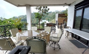 Country Home, Vacation Sanctuary and Full Amenities For Sale in Tuba