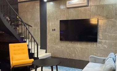 PILLAR VILLAGE HOUSE 6 BEDROOM ALABANG