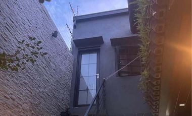 PILLAR VILLAGE HOUSE 6 BEDROOM ALABANG