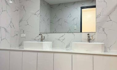 RUSH SALE! BRAND NEW MODERN TWO STOREY HOUSE IN ANGELES CITY NEAR CLARK