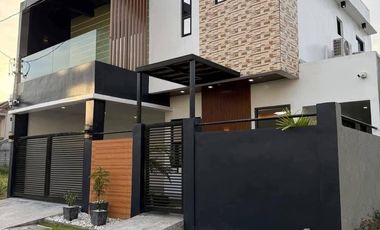 RUSH SALE! BRAND NEW MODERN TWO STOREY HOUSE IN ANGELES CITY NEAR CLARK