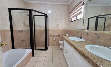 Semi Furnished House and lot for Rent in Angeles City, Pampanga.