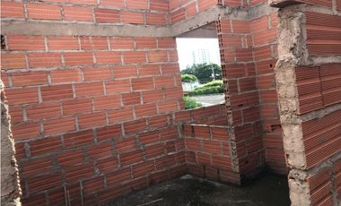 Se vende casa en construccion en Mamatoco