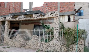 Se vende casa en construccion en Mamatoco