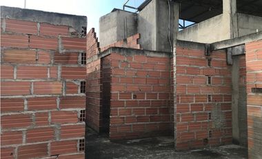 Se vende casa en construccion en Mamatoco