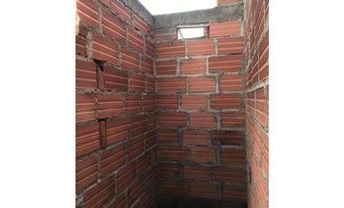 Se vende casa en construccion en Mamatoco