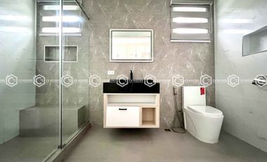 MODERN MINIMALIST BUNGALOW | HIGH CEILING HOME FOR SALE IN ANGELES CITY