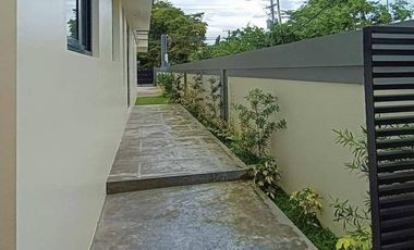 For Sale Three Storey Newly Built Duplex Type Houses in San Fernando Pampanga