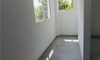 SE ARRIENDAN LOCALES COMERCIALES SOBRE LA QUINTA AVENIDA, SANTA MARTA