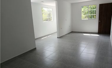 SE ARRIENDAN LOCALES COMERCIALES SOBRE LA QUINTA AVENIDA, SANTA MARTA