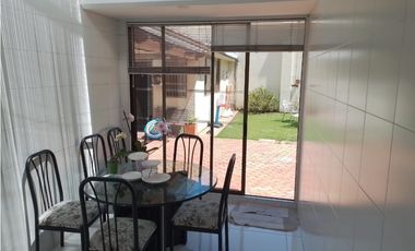 Casa para arriendo en Santa Ana Oriental