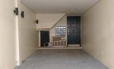 5BR Townhouse for Rent at San Antonio Village, Makati City