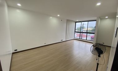 4 Bedroom modern tropical house for rent at BF Homes