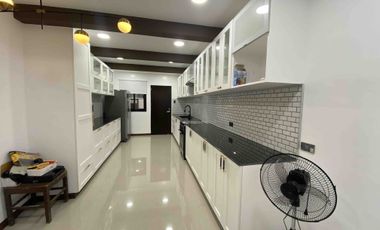 4 Bedroom modern tropical house for rent at BF Homes