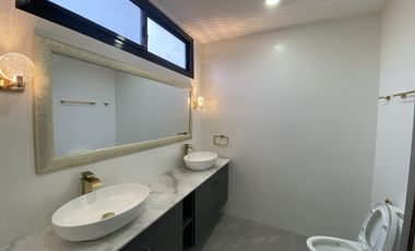 4 Bedroom modern tropical house for rent at BF Homes