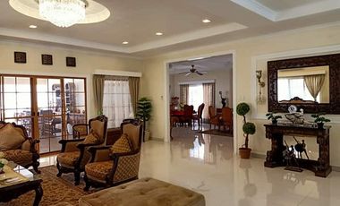 Fully Furnished House 5 bedrooms in Insular Village for Rent