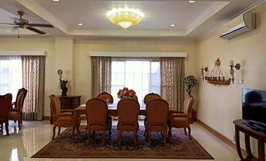 Fully Furnished House 5 bedrooms in Insular Village for Rent