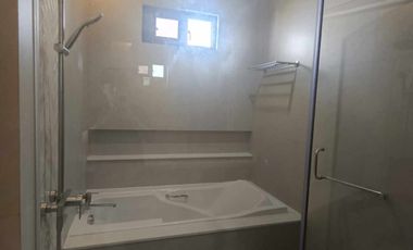 5 BEDROOM MODERN INDUSTRIAL HOUSE AND LOT FOR SALE IN ANGELES CITY NEAR CLARK