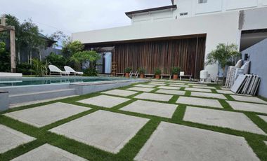 Brand New Fully Furnished 3-Bedroom Bungalow with Pool in the center of angeles
