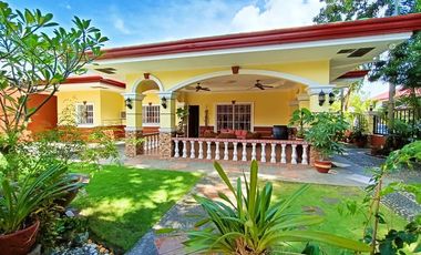 Bungalow House & Lot with Huge Garden & Pool for Sale in Angeles City, Pampanga
