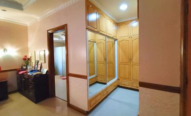 Bungalow House & Lot with Huge Garden & Pool for Sale in Angeles City, Pampanga